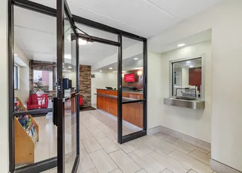 Red Roof Inn Parsippany hotel thumbnail 2