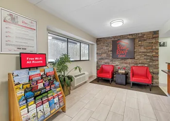 Red Roof Inn Parsippany hotel thumbnail 3