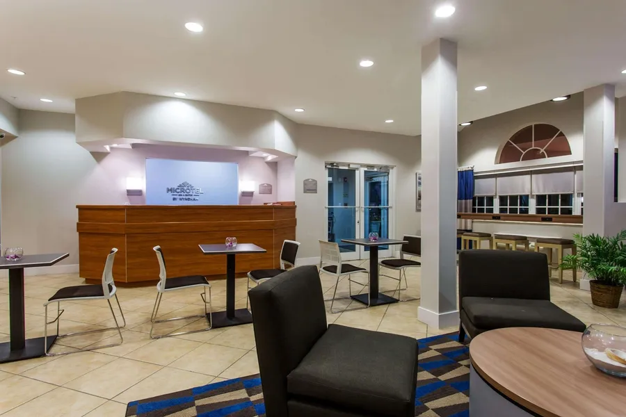 Microtel Inn & Suites by Wyndham Port Charlotte/Punta Gorda hotel detail image 2