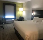 Holiday Inn Express Hotel & Suites Port Charlotte By IHG hotel detail image 4