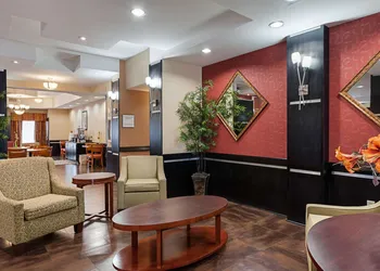 Comfort Suites Sulphur - Lake Charles hotel thumbnail 3