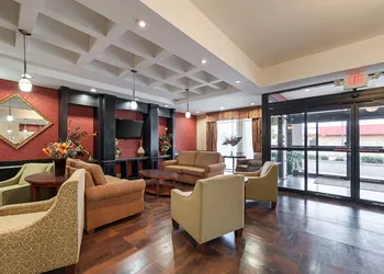 Comfort Suites Sulphur - Lake Charles hotel thumbnail 5