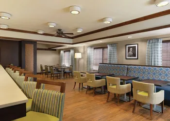 Hampton Inn Franklin/Milford hotel thumbnail 2