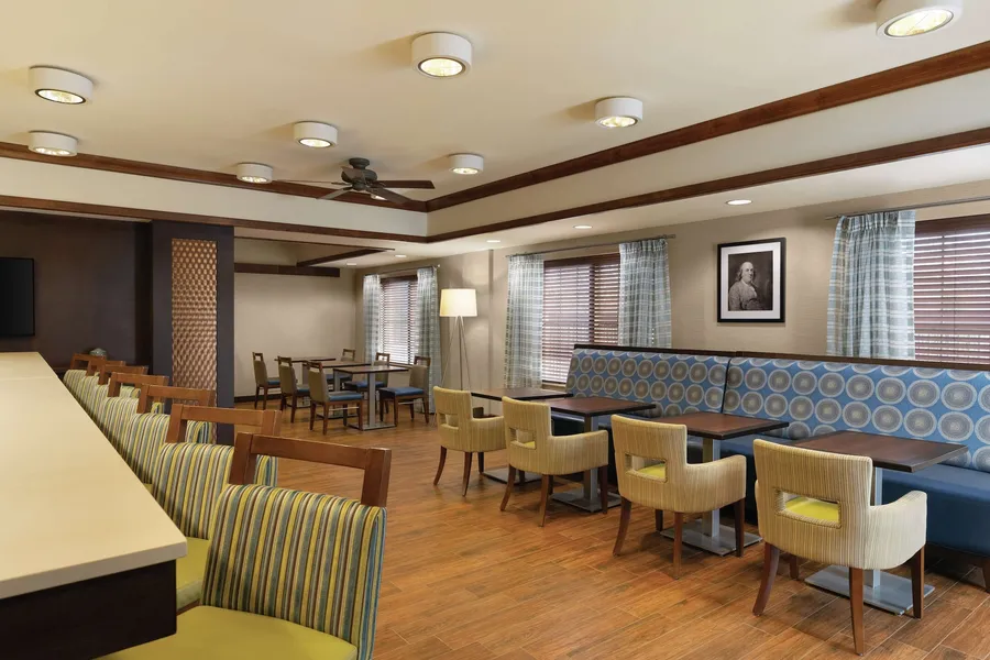 Hampton Inn Franklin/Milford hotel detail image 2