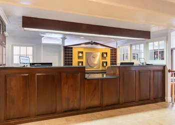 Comfort Inn Rockland - Boston hotel thumbnail 4