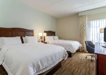 Hampton Inn Boston/Peabody hotel thumbnail 8