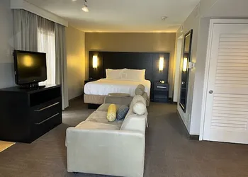 Residence Inn by Marriott Boston North Shore/Danvers hotel thumbnail 5