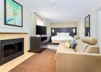 Residence Inn by Marriott Boston North Shore/Danvers hotel thumbnail 8