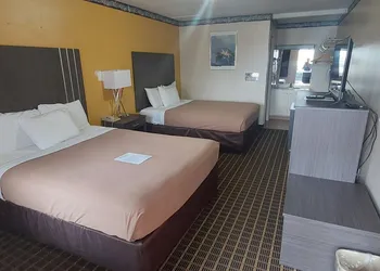 Rodeway Inn Kalkaska hotel thumbnail 6