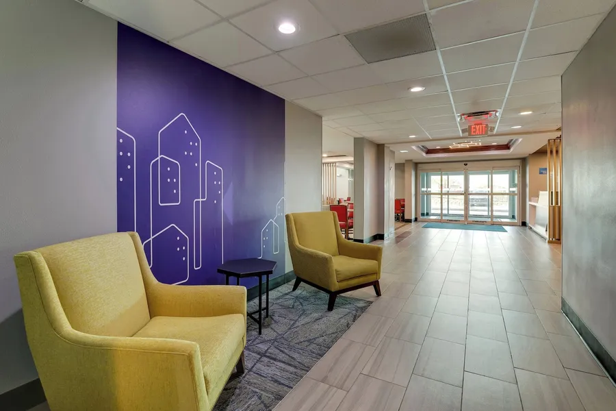 Holiday Inn Express & Suites Richmond by IHG hotel detail image 6