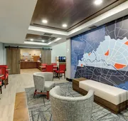 Holiday Inn Express & Suites Richmond by IHG hotel detail image 7