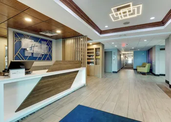 Holiday Inn Express & Suites Richmond by IHG hotel thumbnail 4