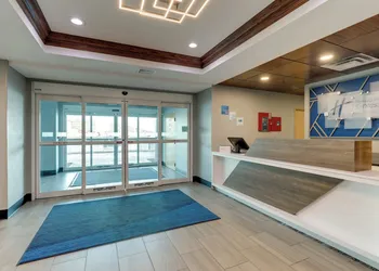 Holiday Inn Express & Suites Richmond by IHG hotel thumbnail 5