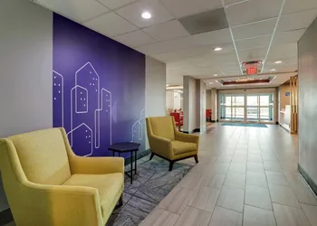 Holiday Inn Express & Suites Richmond by IHG hotel thumbnail 6