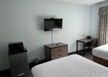 Americas Best Value Inn Sulphur hotel thumbnail 7