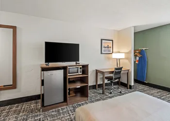 Quality Inn West Des Moines - Clive hotel thumbnail 7