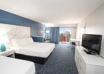 Bonita Beach Hotel hotel thumbnail 6