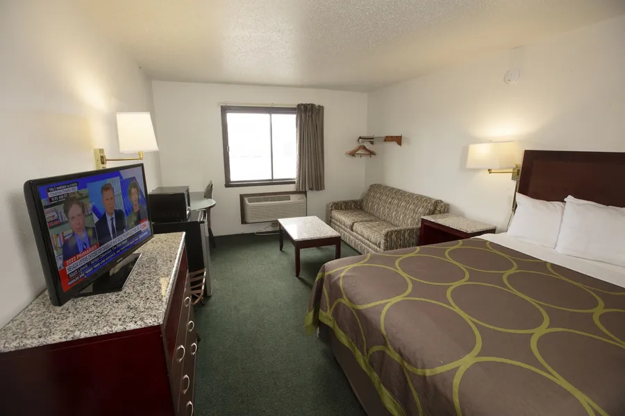 Bison Inn and Suites hotel detail image 6