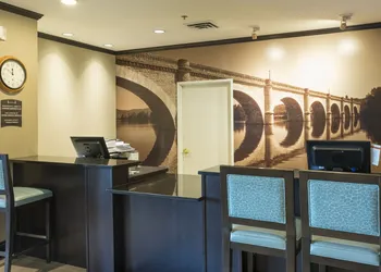 Staybridge Suites Fargo by IHG hotel thumbnail 2