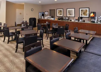 MainStay Suites Fargo - I-94 Medical Center hotel thumbnail 8