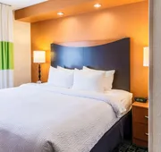 Fairfield Inn & Suites Fargo hotel detail image 4