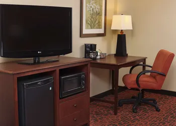 Hampton Inn & Suites by Hilton Fargo Medical Center hotel thumbnail 5
