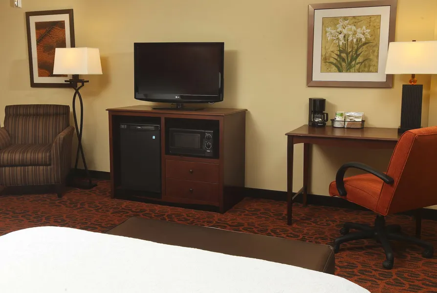 Hampton Inn & Suites by Hilton Fargo Medical Center hotel detail image 6