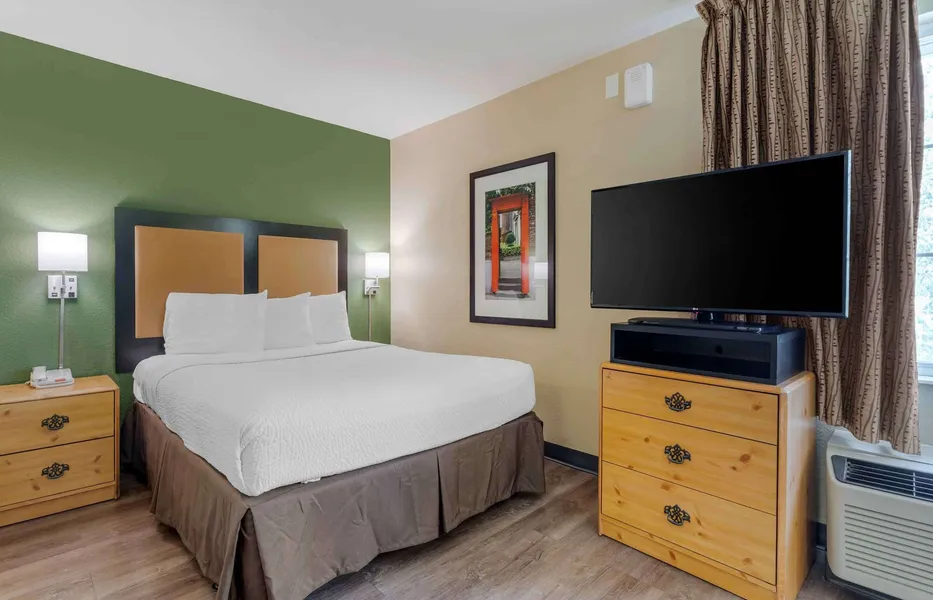 Extended Stay America Suites Pleasanton Chabot Dr hotel detail image 6