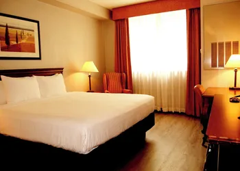 Staywell Inn & Suites hotel thumbnail 2