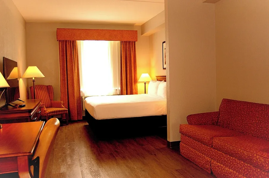 Staywell Inn & Suites hotel detail image 6