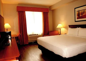 Staywell Inn & Suites hotel thumbnail 7