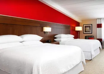 Four Points by Sheraton London hotel thumbnail 5