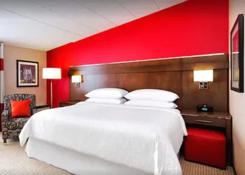Four Points by Sheraton London hotel thumbnail 7