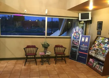 Red Carpet Inn hotel thumbnail 2