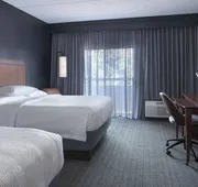 Courtyard by Marriott Norwalk hotel detail image 5