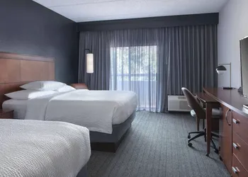 Courtyard by Marriott Norwalk hotel thumbnail 5