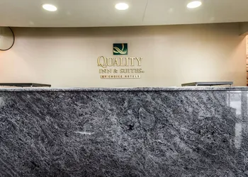 Quality Inn & Suites Fairview - Erie hotel thumbnail 2
