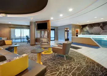 Springhill Suites by Marriott Erie hotel thumbnail 4