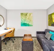 Springhill Suites by Marriott Erie hotel detail image 5