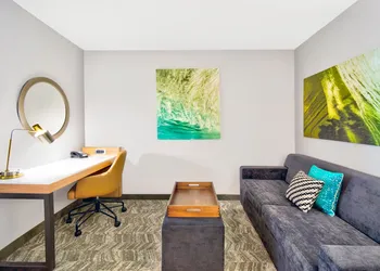 Springhill Suites by Marriott Erie hotel thumbnail 5