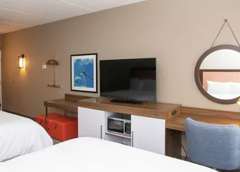 Hampton Inn Erie-South hotel thumbnail 6