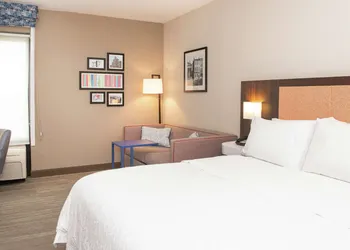 Hampton Inn Erie-South hotel thumbnail 7