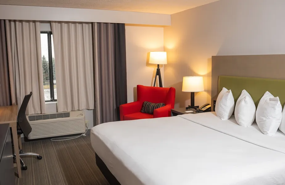 Country Inn & Suites by Radisson Erie hotel detail image 6
