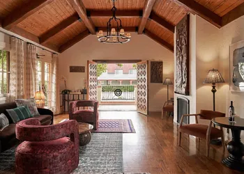 Rancho Caymus Inn hotel thumbnail 2