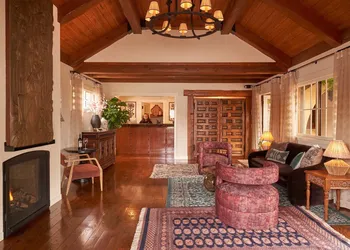 Rancho Caymus Inn hotel thumbnail 4