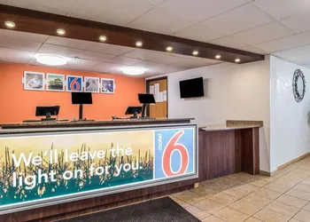 Motel 6 Elk Grove Village, IL hotel thumbnail 4