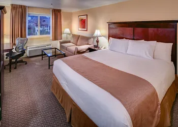 Lake Natoma Inn hotel thumbnail 3
