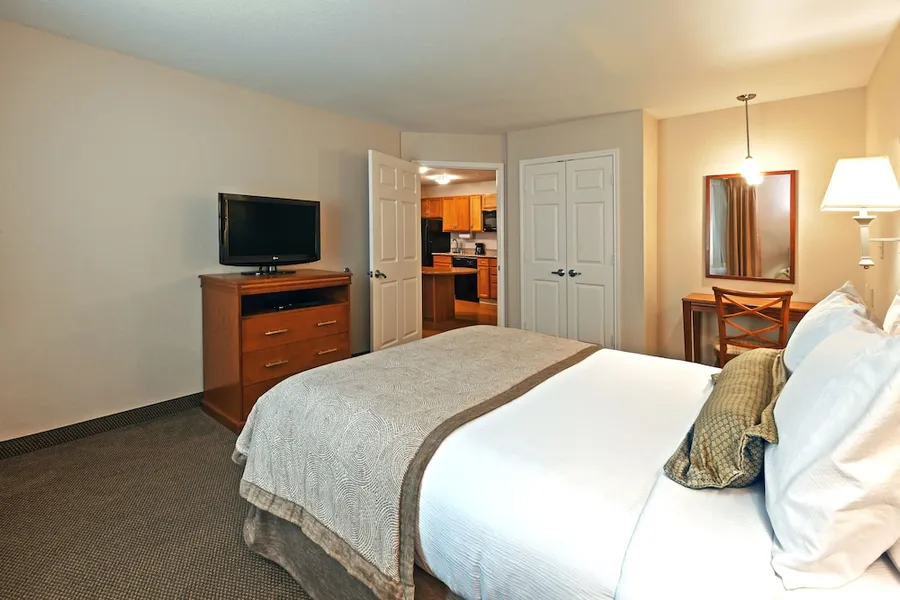 Candlewood Suites Pearland by IHG hotel detail image 6