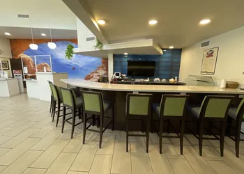 Wingate by Wyndham Cedar City hotel thumbnail 2