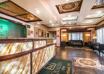 Quality Inn Rutland - Killington hotel thumbnail 4